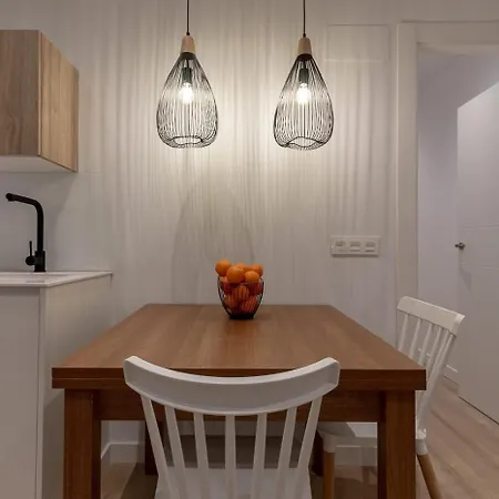 Ah Room4You Oviedo By Asturias Holidays Daire