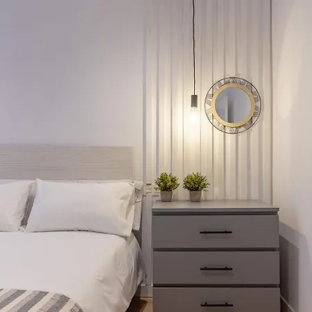 Daire Ah Room4You Oviedo By Asturias Holidays