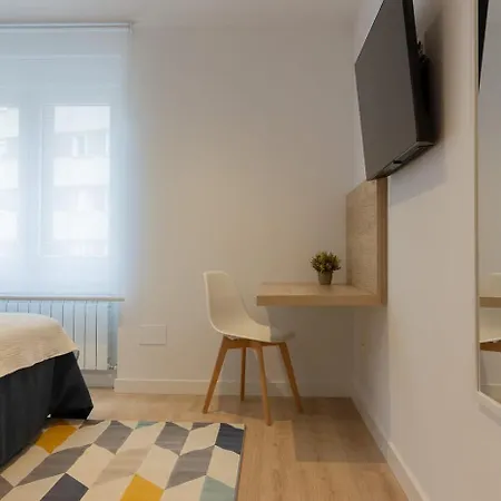 Ah Room4You Oviedo By Asturias Holidays Daire Oviedo
