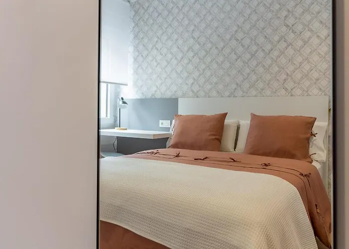 Room4you By Asturias Holidays شقة *